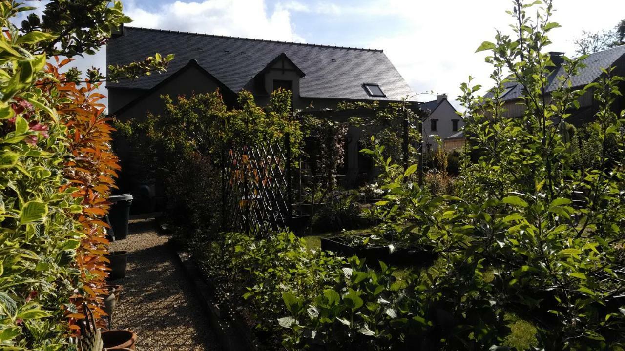 Bed and Breakfast Les Muscaris Le Minihic-sur-Rance Zewnętrze zdjęcie